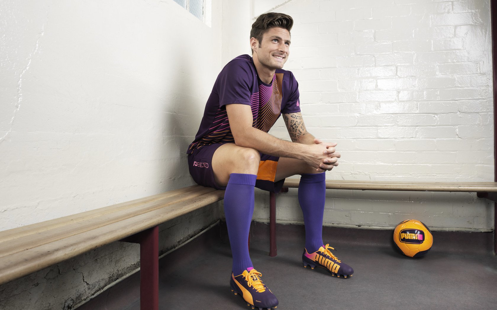 辽宁队踏平雄鹿,德罗赞全程高能输出,当东方铁骑遇上北美雄鹿